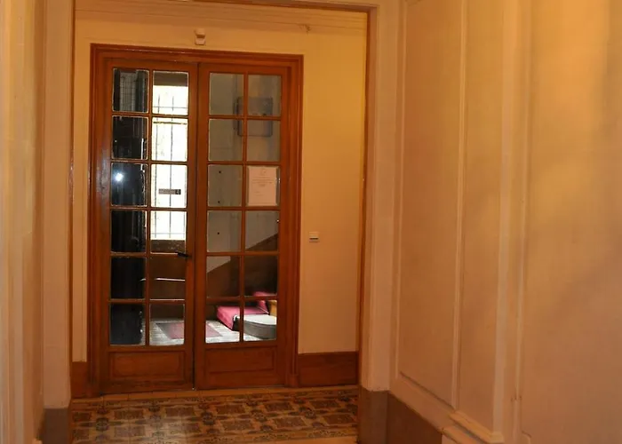Haussmann-style Flat With Montmartre View Παρίσι